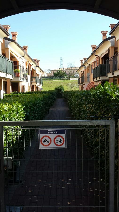 Flat Enzo Ferrari Apartment Cavalcaselle Exterior foto